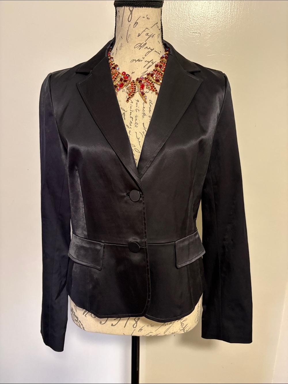 City DKNY *Black Satin Women's Tailored Blazer